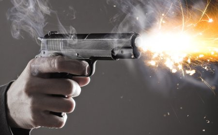 Man beschoten bij roof aan Vierkinderenweg