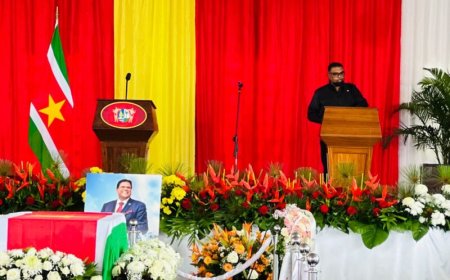 Internationale leiders eren Santokhi: ‘Een bruggenbouwer en broer’