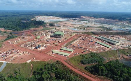 Onrust over ‘Triple 7’-regeling bij Newmont: werknemers en bedrijf lijnrecht tegenover elkaar