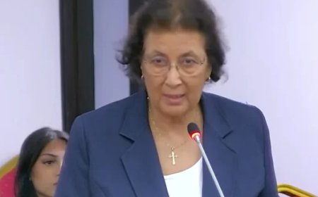 Simons bij rouwzitting Santokhi: Het leven roept ons tot bezinning, maar ook tot voortgaan