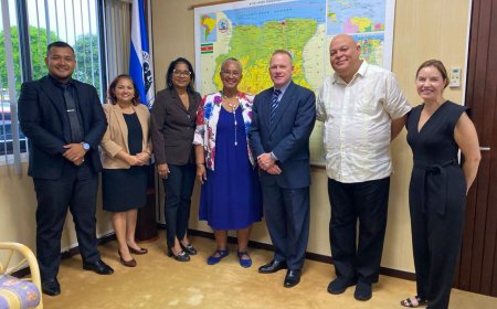 Verdieping samenwerking AdeKUS en VS voor toekomstgericht hoger onderwijs
