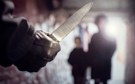 Man (33) zonder reden neergestoken, dader gevlucht