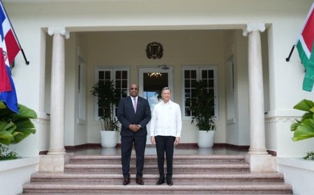 Bouva tekent akkoord met Dominicaanse Republiek en bereidt bezoek president Simons voor