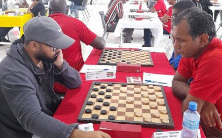 Niaaz Salarbaks vroege medekoploper Pan-Amerikaans damkampioenschap