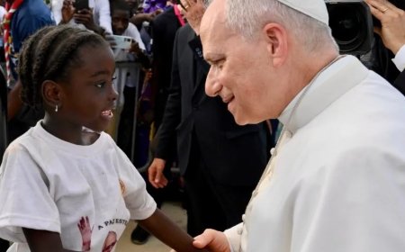Paus Leo reageert fel op uitbuiting van Afrika om grondstoffen