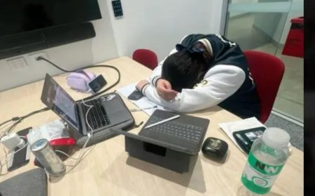 Tussen college en kassa: het dubbele leven van Richeal