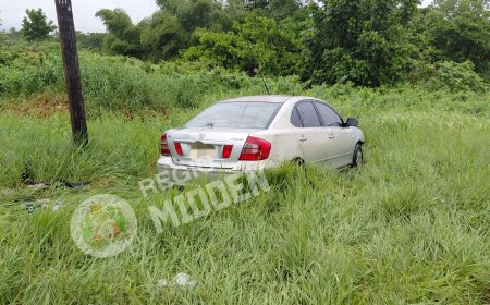 Automobilist (39) rijdt na uitwijkmanoeuvre tegen EBS-mast