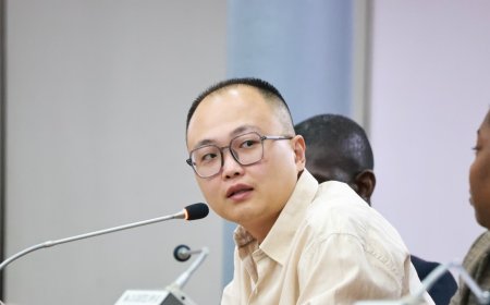 “Dit is toch absurd”: Wang hekelt stilvallen luchtverkeer Zanderij