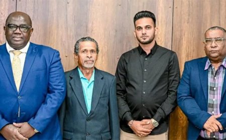 Ontslagen RvC Canawaima: wij zijn nooit gehoord en zijn onbekend met facturen