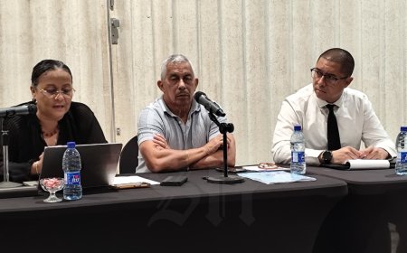 Karg over VKI: “Ontsla hele raad en benoem deskundige directeur”