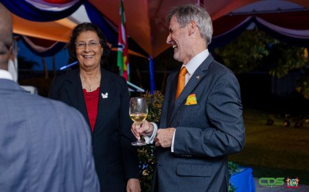 Hernieuwde samenwerking centraal bij Koningsdagreceptie