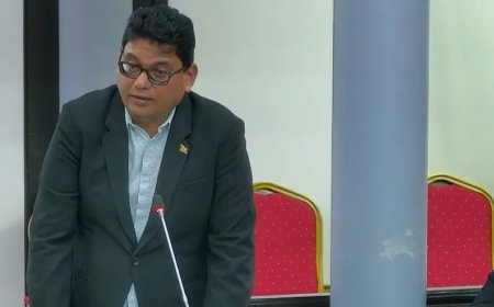 Gajadien waarschuwt voor risico blacklisting Suriname