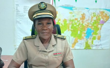 Bewoners Matawai geïsoleerd na instorting brug: tijdelijke oplossing in de maak