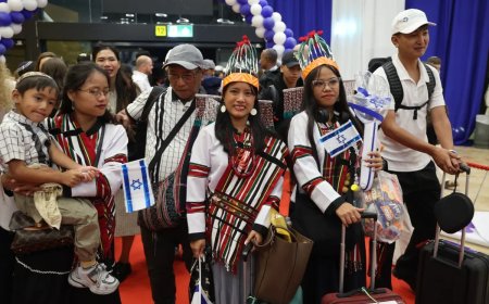 Ruim 250 Indiërs die stellen van Bijbelse afkomst te zijn emigreren naar Israël