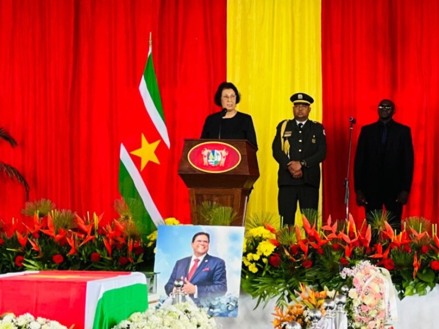 Laatste eer voor Chan Santoki: Familie en politiek nemen afscheid