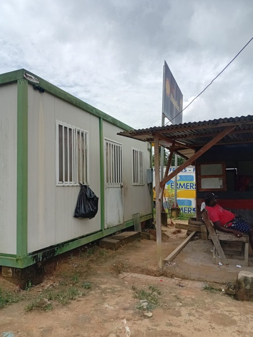 Bootvervoer Boven-Suriname stagneert door politieke beïnvloeding