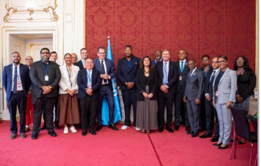 Minister Baasaron vertegenwoordigt Suriname op International Vienna Energy and Climate Forum 