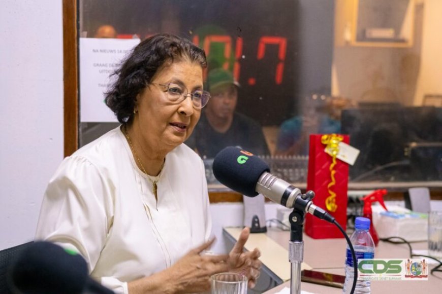 President Simons bespreekt actuele vraagstukken in Welingelichte Kringen