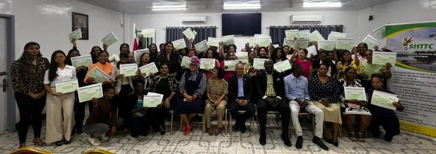 Nickerie versterkt arbeidsmarkt met training Customer Experience