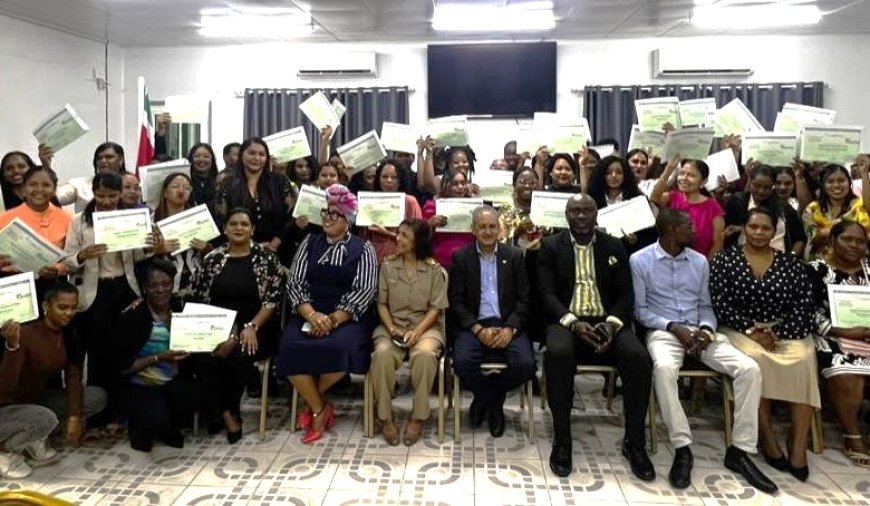 53 Nickerianen opgeleid tot Customer Experience Officer