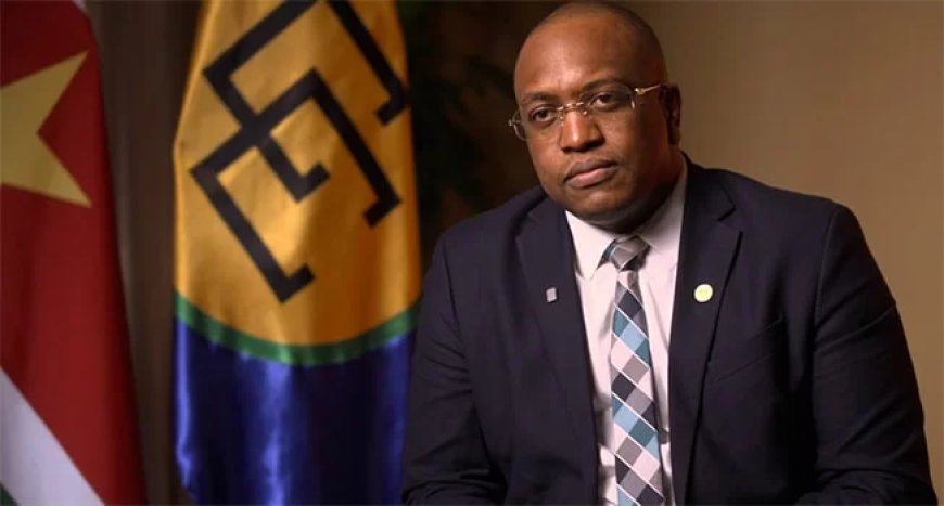 Simons brengt begin juni officieel bezoek aan Dominicaanse Republiek