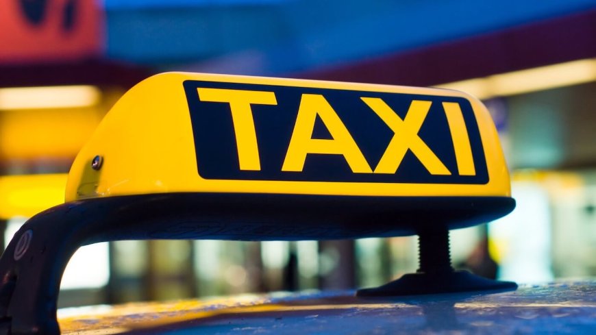 Vrouw beroofd door chauffeur