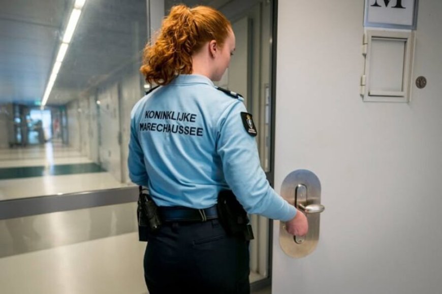 Drugssmokkelaars Schiphol krijgen toch zwaardere straf