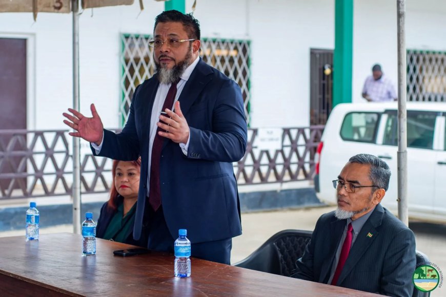 Bronto Somohardjo belooft Mariënburg “echte” oplossingen