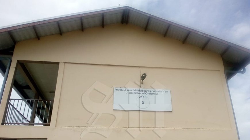 Leerkrachten Imeao 3 zeggen massaal lidmaatschap BvL op