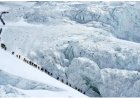 Recordaantal beklimt Mount Everest op één dag