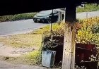 Voetganger aangereden; burgers zoeken doorgereden bestuurder