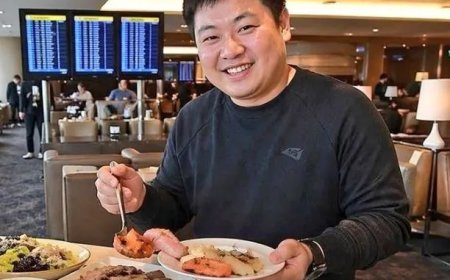 Man misbruikt firstclass ticket voor gratis loungebuffet