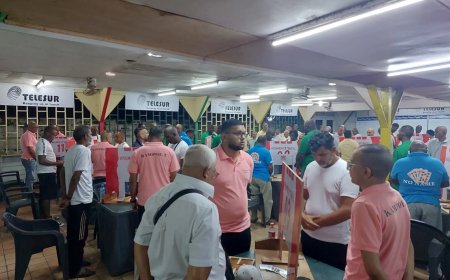 KFC-troefcallbekertoernooi nadert kwartfinale