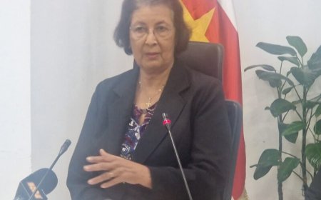 President Simons: ‘Er moet nog een heleboel veranderen in Suriname’
