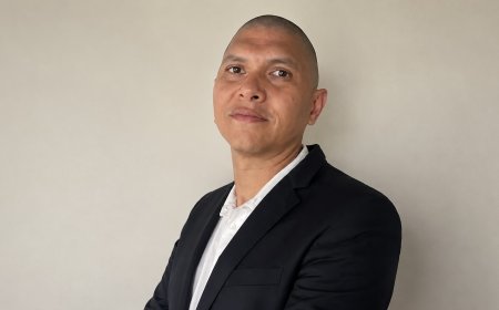 Abrahams ontkent terugtrekking uit TAS-functie