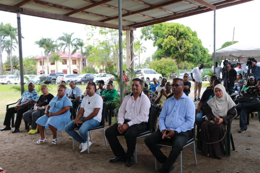 Openbaar Groen viert 45 jaar inzet voor schoon en groen Suriname