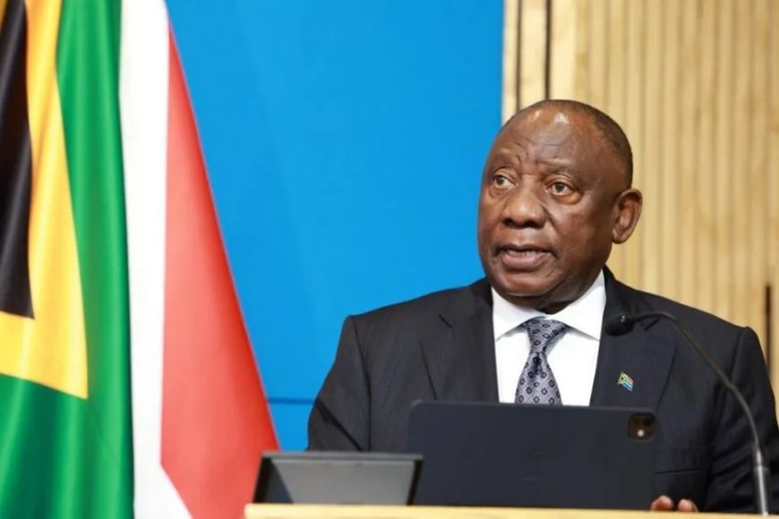 Bankstel vol cash geld brengt president Ramaphosa van Zuid-Afrika in problemen