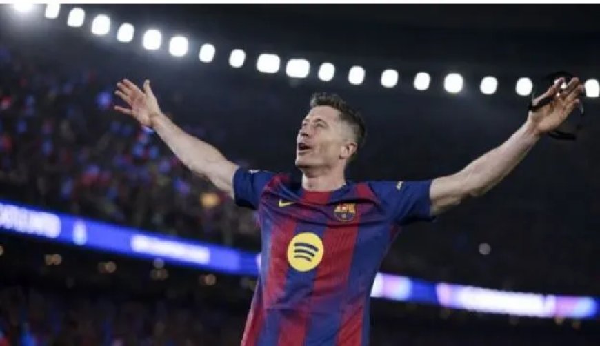 Lewandowski neemt afscheid van Barcelona