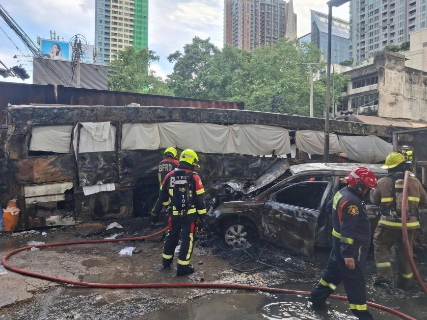 Zeker 8 doden in Bangkok bij botsing tussen goederentrein en stadsbus