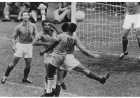 Historisch wk-shirt van pelé onder de hamer