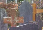 Medewerker Haagse begraafplaats plundert graven