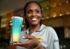 WIST U DAT: Blue Curaçao-likeur helemaal niet blauw is?