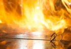 Visserswoning ontsnapt aan grote brand; verdachte aangehouden na brandstichting