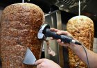 Britse kebabfabriek krijgt boete van 581.000 euro voor grootschalige lamsvleesfraude