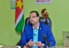 VHP LAAT NURMOHAMED VALLEN ALS EEN ORANJE BAKSTEEN