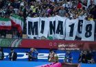 Iraanse fans herdenken slachtoffers van Minab