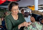 President Simons bevordert meer dan 150 militairen en benadrukt verantwoordelijkheid