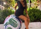 Meest sexy scheidsrechter ter wereld pronkt op WK in Miami ondanks dat haar land zich niet kw