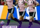 Historische vrouwenploeg leidt WK-duel