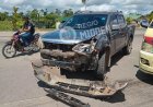 Pick-up verleent geen voorrang aan 20-jarige bromfietser